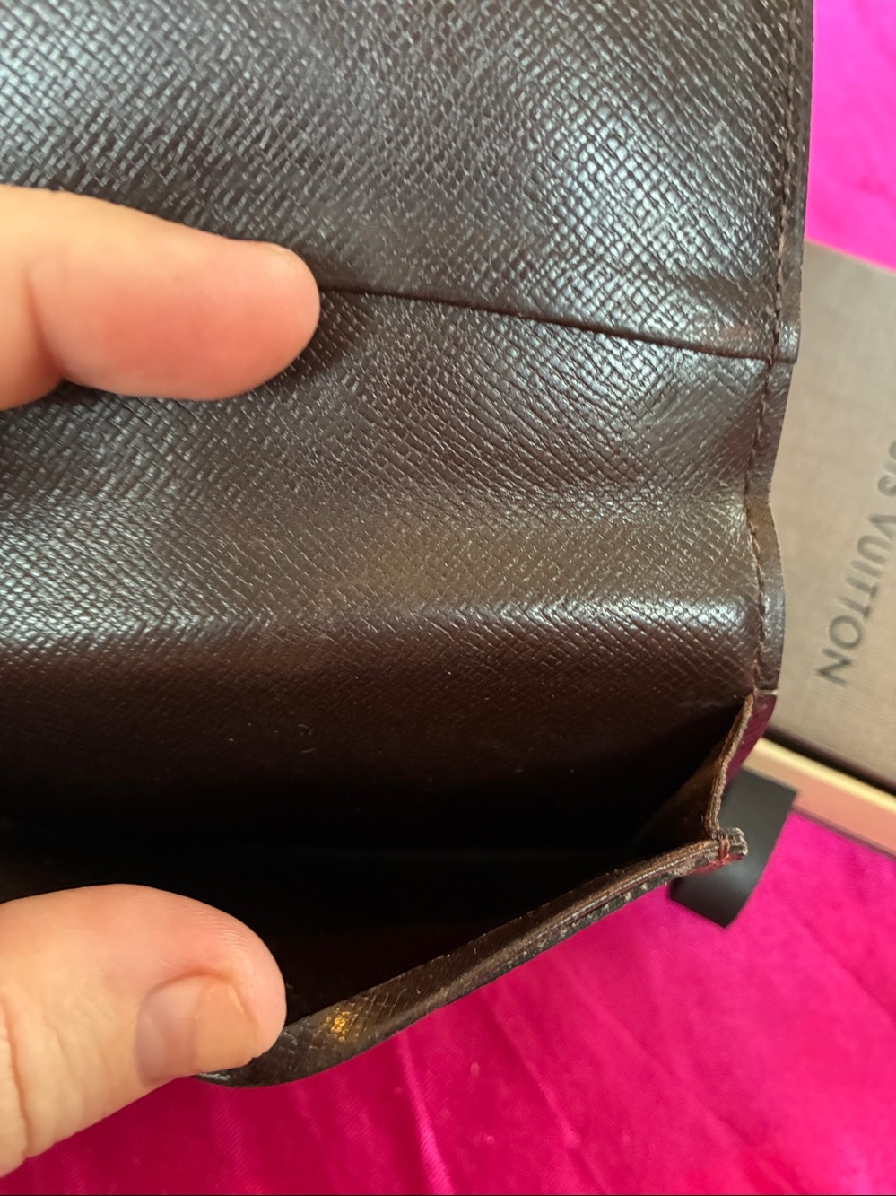 Louis Vuitton Damier Card Holder - Picture 8 of 12